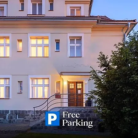 Hotell Boutique Hotel Villa Beatika Český Krumlov
