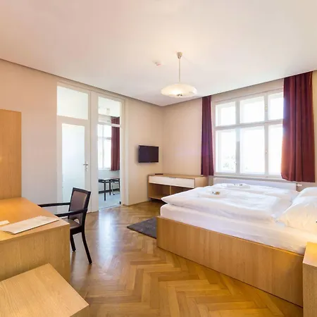 Отель Boutique Hotel Villa Beatika Чески-Крумлов